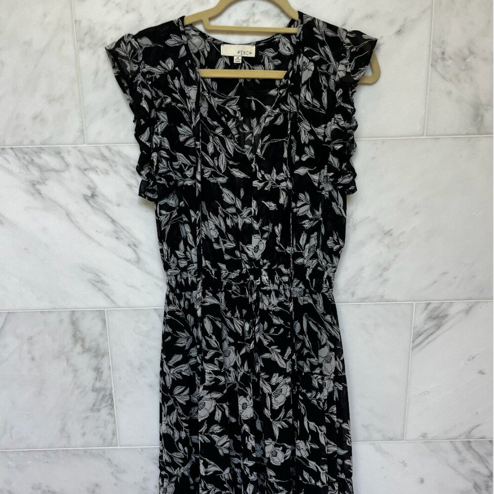 Black/White floral Pinch Viviana Maxi Dress